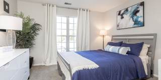 Lakeshore Apartments Gallery 21