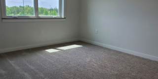 715 Lake Shore Drive Northeast - 203 Gallery 25