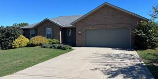 West Republic 3 Bed / 2 Bath Gallery 1