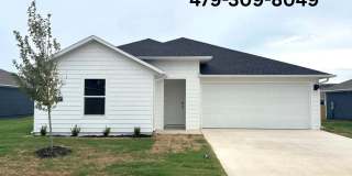 Beautiful 4-Bedroom Prairie Grove Home with Modern Finishes Gallery 1