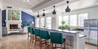 Lakeshore Apartments Gallery 38