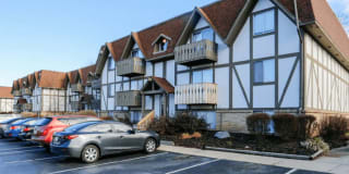 Camelot East Apartments Gallery 25