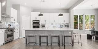 49392 Hohokam River Street Gallery 40