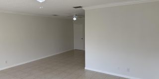 6575 NE 7th Avenue Gallery 5