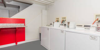 Brooklane Gallery 12