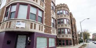 735-49 N Austin Gallery 13