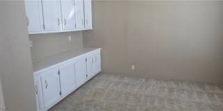 840 E COUNTRY PLACE Road Gallery 6