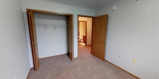 Oxbow Park Apartments Gallery 49