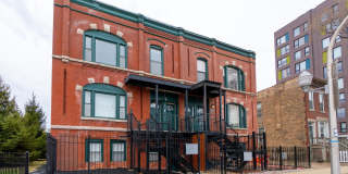 4326 S CALUMET Avenue Gallery 1