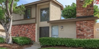 Ridgewood Village Apartment Homes Gallery 3