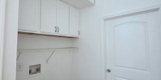 2622 Palmyra St Gallery 11