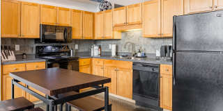 1016 Lofts Gallery 21