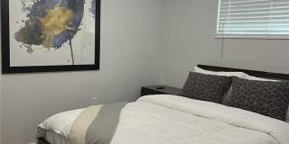 1742 8TH Street Gallery 14