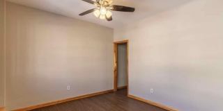 112 E Grove Street Gallery 7