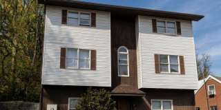 32 Highland Avenue Gallery 1