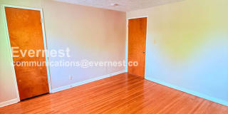 1789 Kings Court Gallery 13