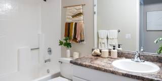 Veranda La Jolla Gallery 17