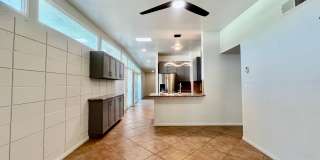 AVAILABLE NOW! 3 Bedroom 2 Bathroom POOL HOME in Palm Springs ! Gallery 8