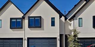 217 N Wright St Gallery 1