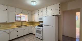 2 Bedroom Single Story Home Available Near San Mateo Blvd NE & Constitution Ave NE! Gallery 15