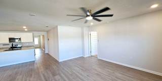 Spacious Modern Home w/Great Community Amenities! *1/2 OFF Security Deposit for A-D Military!* Gallery 20