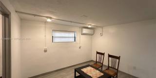 1411 SW 24th Ct Gallery 21