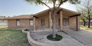 Spacious 4 bedroom, 2 bath home COMING SOON! Gallery 3