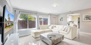 1146 NE 17th Terrace, Fort Lauderdale, FL 33304 - 2428 Gallery 3