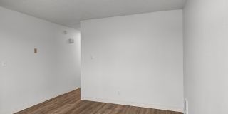 Creekside Apartments Gallery 6