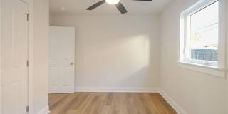 8607 GREEN Street Gallery 13