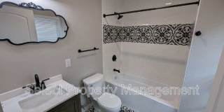 603 Lavina Street Gallery 24