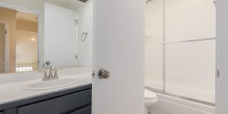 GUARD GATED LAS VEGAS COUNTRY CLUB!! RECENTLY UPGRADEDT/0! Gallery 34