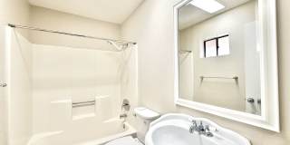 AVAILABLE NOW!! LOVELY 1 Bedroom 1 Bathroom 55+ Apartment in Palm Desert! Gallery 11