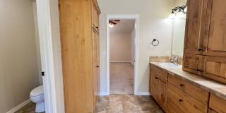 5 Bed 3 Bath Bridge Tower Beauty Gallery 26