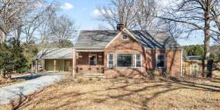 5712 Oak Drive Gallery 1