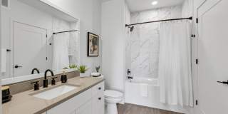 Maison Green Gallery 39