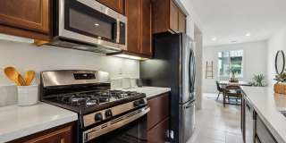 Modern 2+ Bedroom, 2++ Bathroom Living in the Heart of West Oakland’s Prescott Neighborhood Modern 2+ Bedroom, 2++ Bathroom Living in the Heart of West Oakland’s Prescott Neighborhood Gallery 10