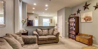 Room in 4 Bedroom Home at Red Bud Ridge Ln Room in 4 Bedroom Home at Red Bud Ridge Ln Gallery 7