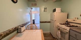 Furnished cozy 1 bedroom Duplex! Gallery 9