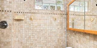 3-Bedroom, 2 Bath Single Family for Rent in Cincinnati, OH | Attached Garage & Nice Large yard Gallery 14