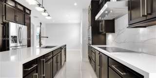 8741 NW 111th Ct Gallery 1