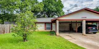 1306 Glenda Gallery 25