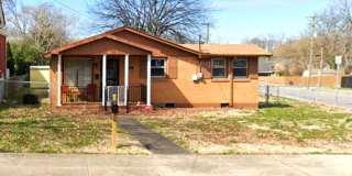 All brick cottage in East Nashville Gallery 1