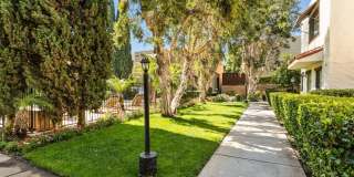 "Coming Soon" Awesome corner 2 Bedroom 2 Bath Townhome with large private patio (AC/Pool/Gated Parking,EV Chargers) Gallery 21