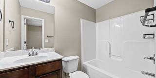 Pet Friendly Two Bedroom! Gallery 20