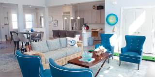 The Arden Gallery 22