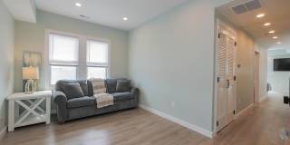 229 N Derby Ave Gallery 7