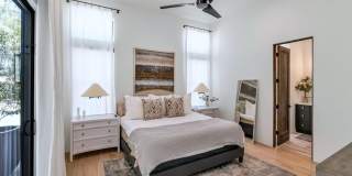 Rates Vary: $17,495 - $29,995 Gallery 18