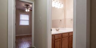 Monon Living Gallery 79
