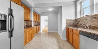 6144 N Washtenaw Ave Gallery 12